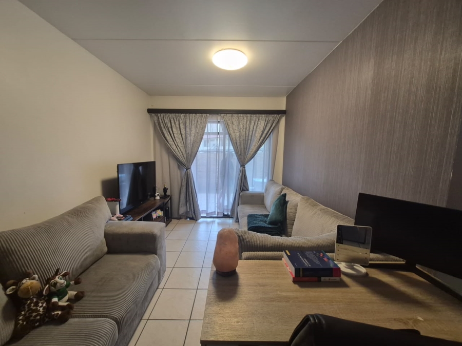 1 Bedroom Property for Sale in Parkrand Gauteng