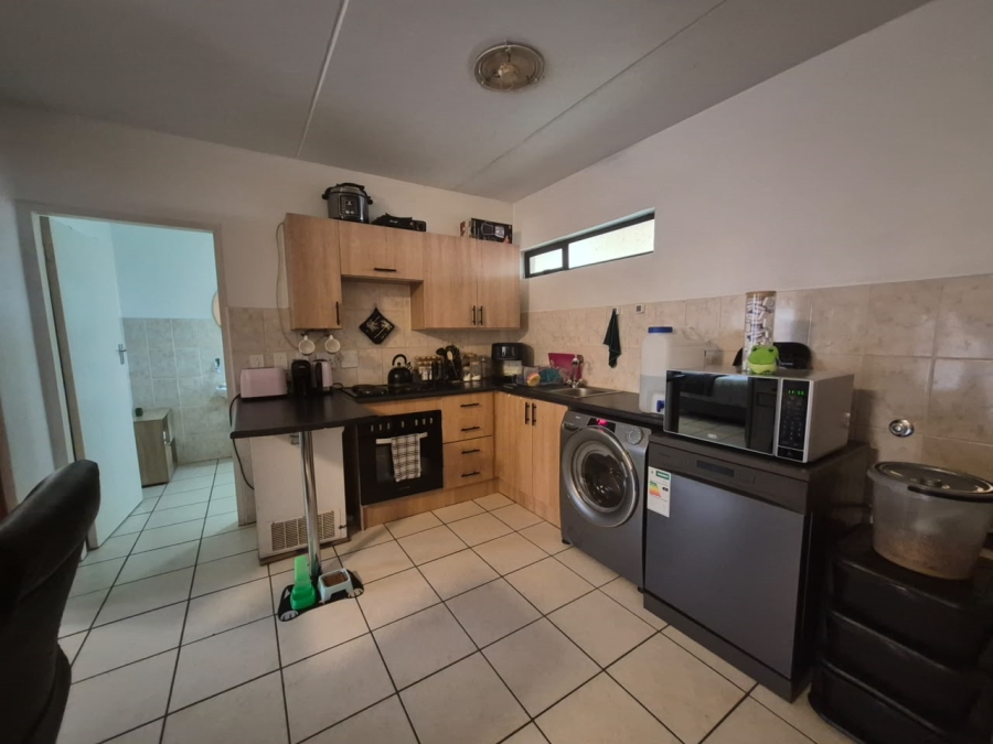 1 Bedroom Property for Sale in Parkrand Gauteng