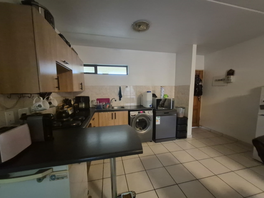 1 Bedroom Property for Sale in Parkrand Gauteng