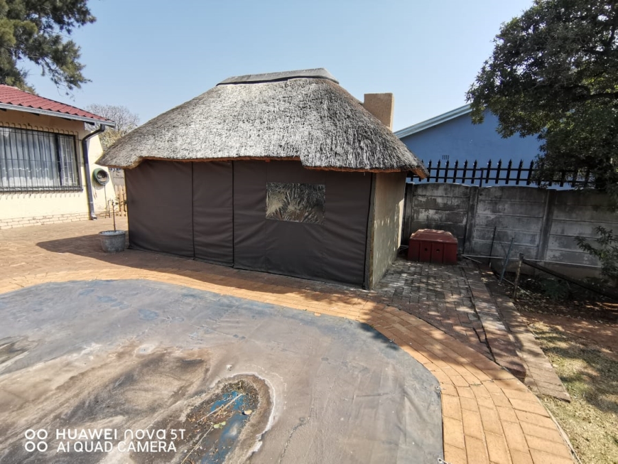4 Bedroom Property for Sale in Birch Acres Gauteng