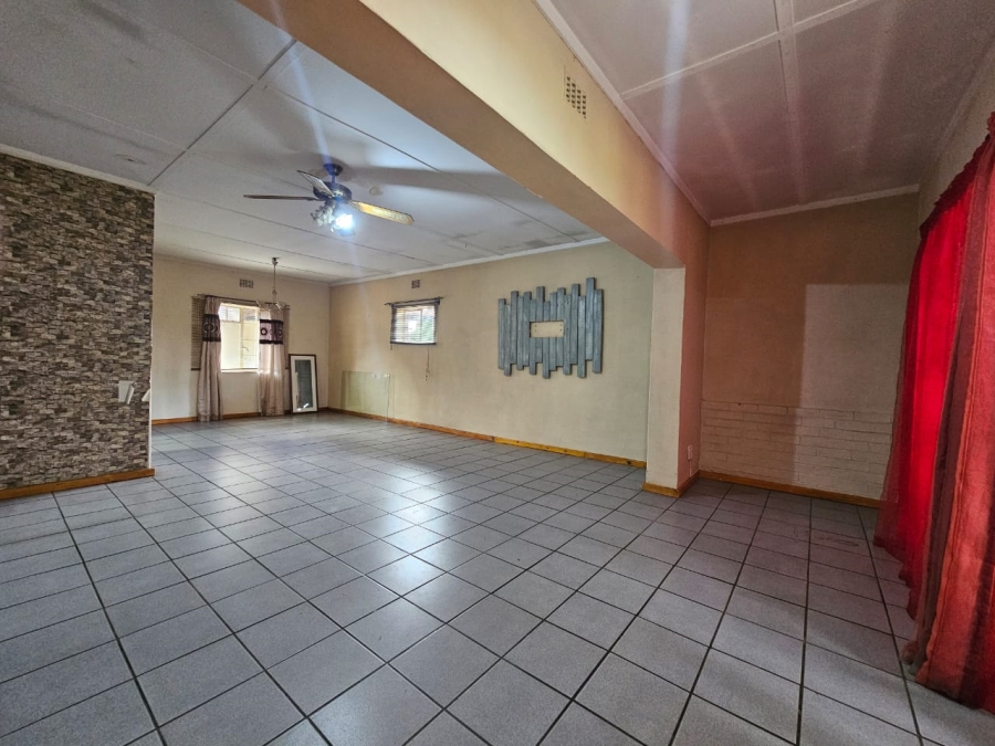 4 Bedroom Property for Sale in Vanderbijlpark SE 1 Gauteng
