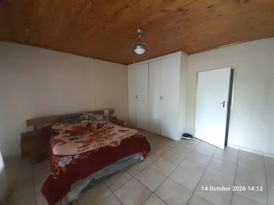 5 Bedroom Property for Sale in Pretoria North Gauteng