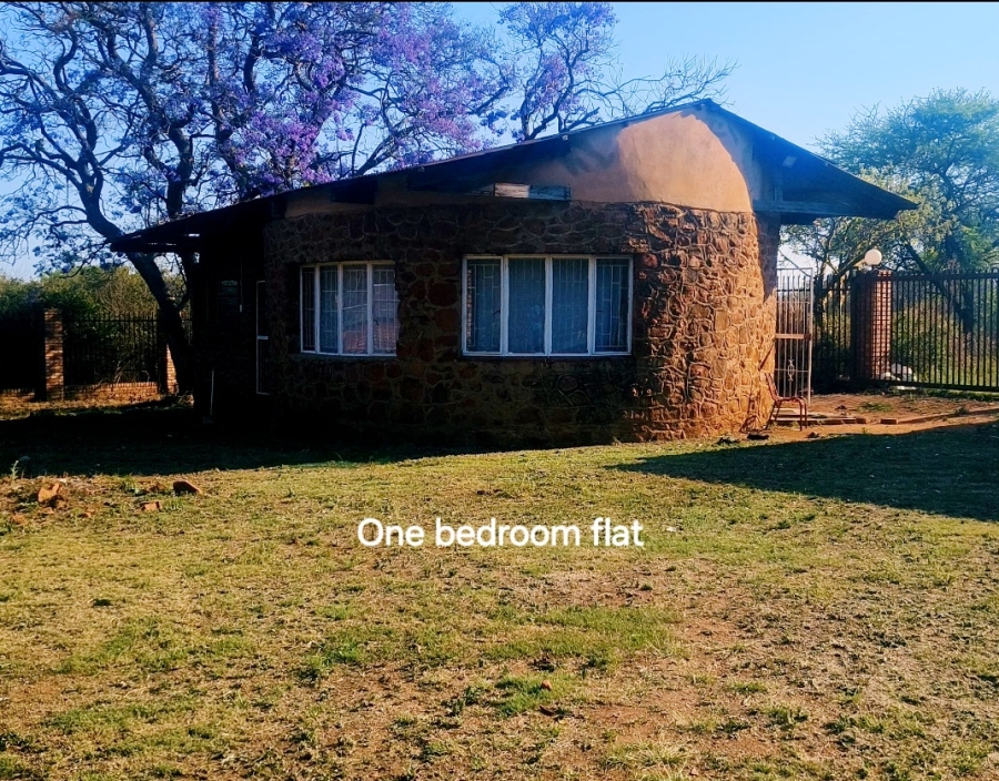 5 Bedroom Property for Sale in Pretoria North Gauteng