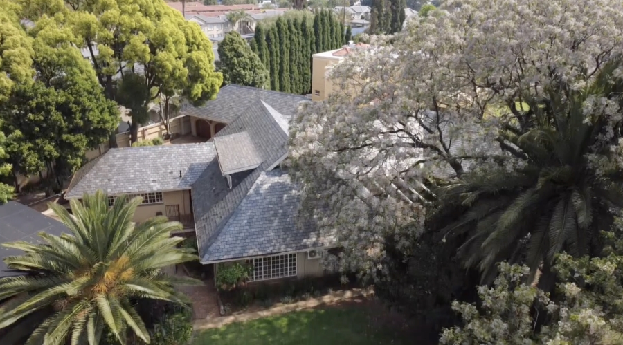 5 Bedroom Property for Sale in Lakefield Gauteng