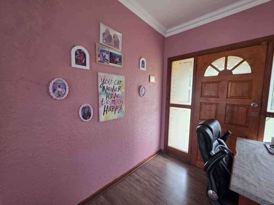 4 Bedroom Property for Sale in Buyscelia Gauteng