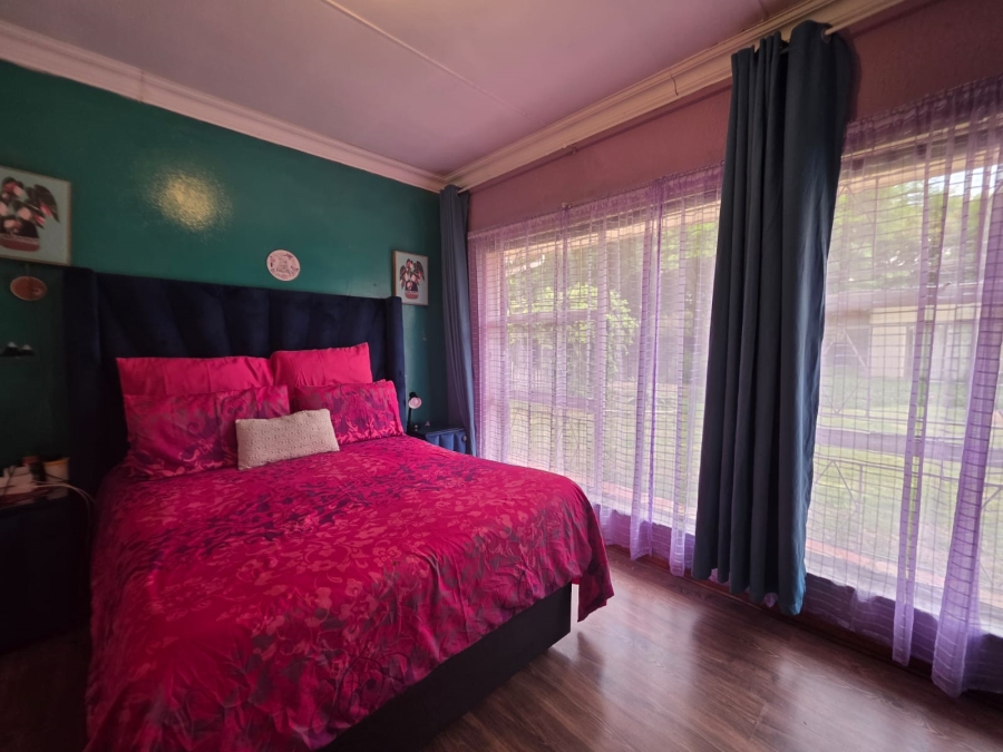 4 Bedroom Property for Sale in Buyscelia Gauteng