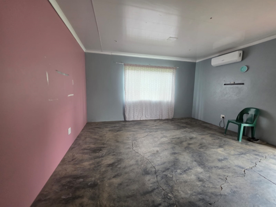 4 Bedroom Property for Sale in Buyscelia Gauteng