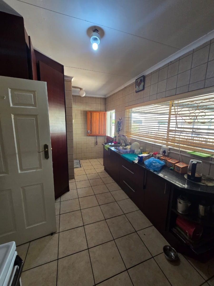 To Let 4 Bedroom Property for Rent in Arcon Park Gauteng