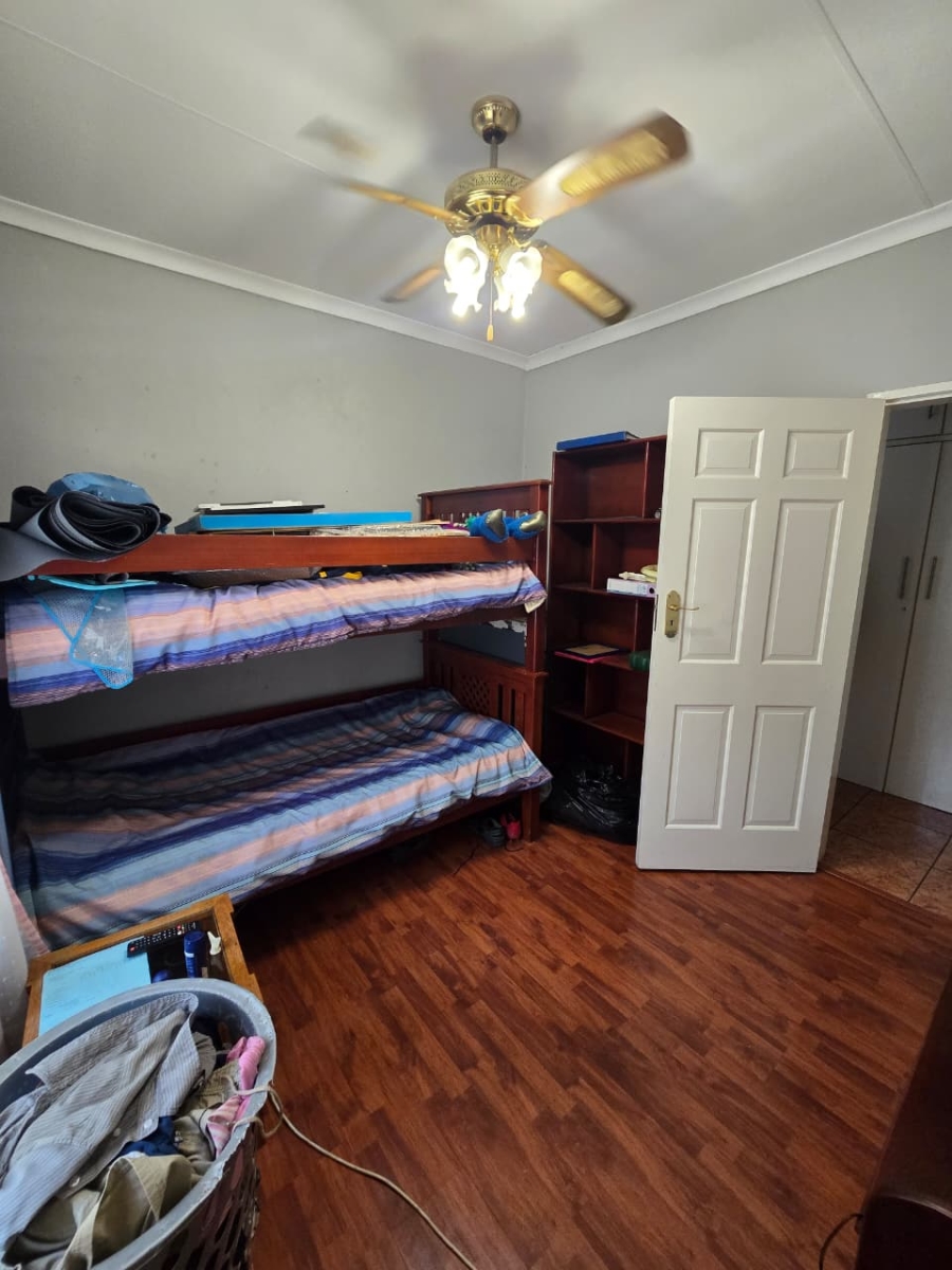 To Let 4 Bedroom Property for Rent in Arcon Park Gauteng