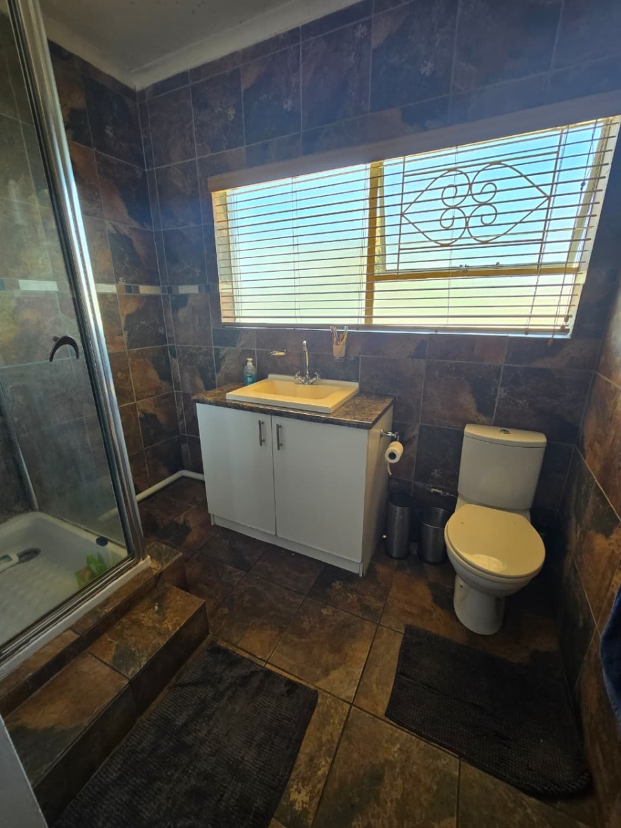 To Let 4 Bedroom Property for Rent in Arcon Park Gauteng