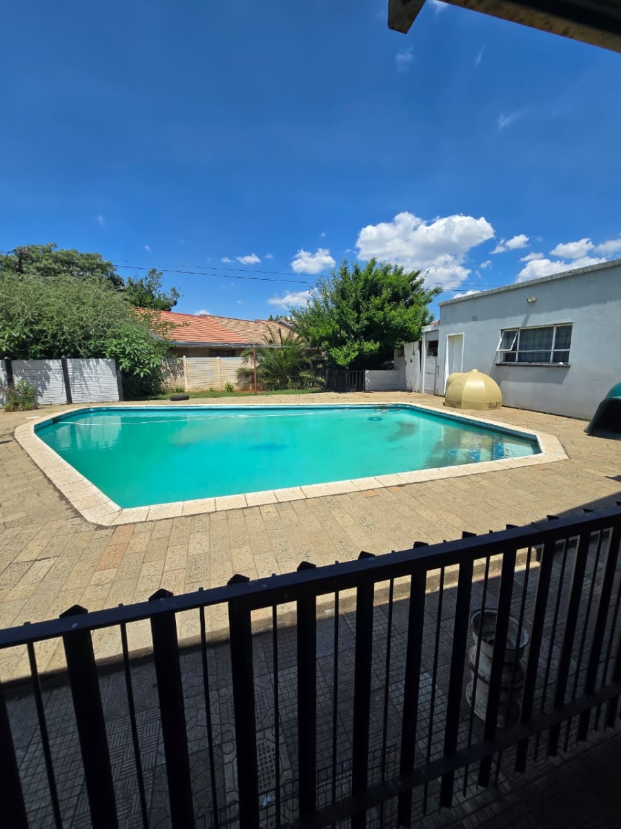 To Let 4 Bedroom Property for Rent in Arcon Park Gauteng