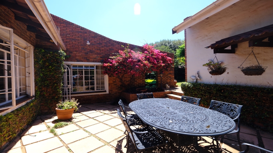4 Bedroom Property for Sale in Kensington B Gauteng