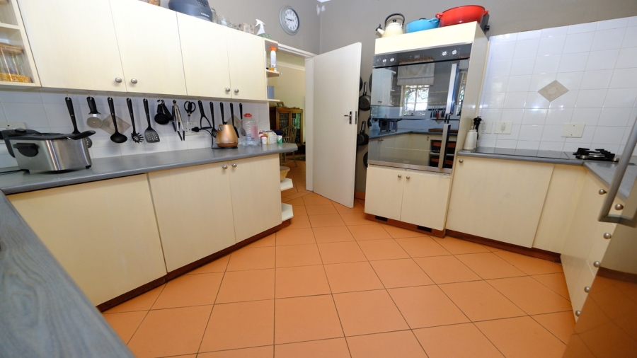 4 Bedroom Property for Sale in Kensington B Gauteng
