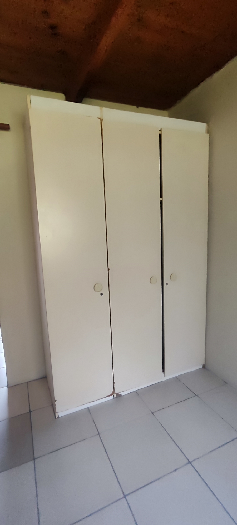 1 Bedroom Property for Sale in Glen Austin Gauteng