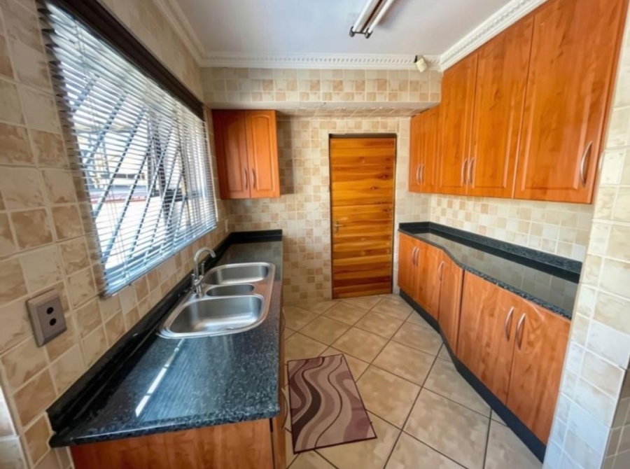 3 Bedroom Property for Sale in Mackenzie Park Gauteng