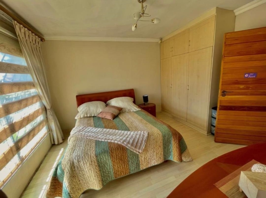 3 Bedroom Property for Sale in Mackenzie Park Gauteng