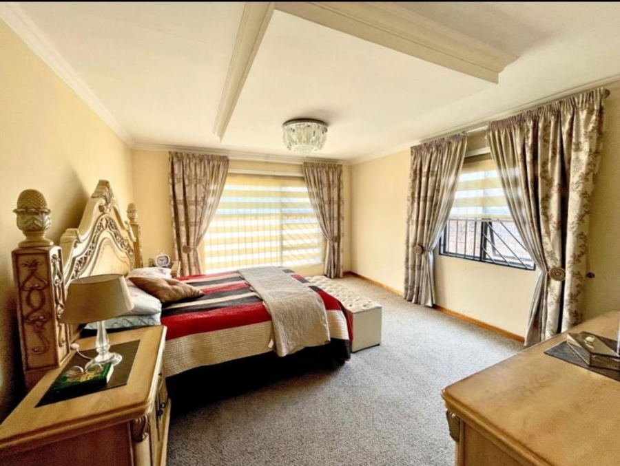 3 Bedroom Property for Sale in Mackenzie Park Gauteng
