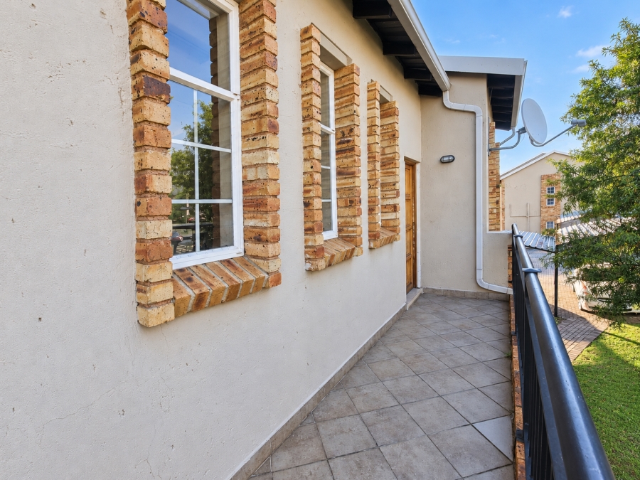 2 Bedroom Property for Sale in Honeydew Gauteng