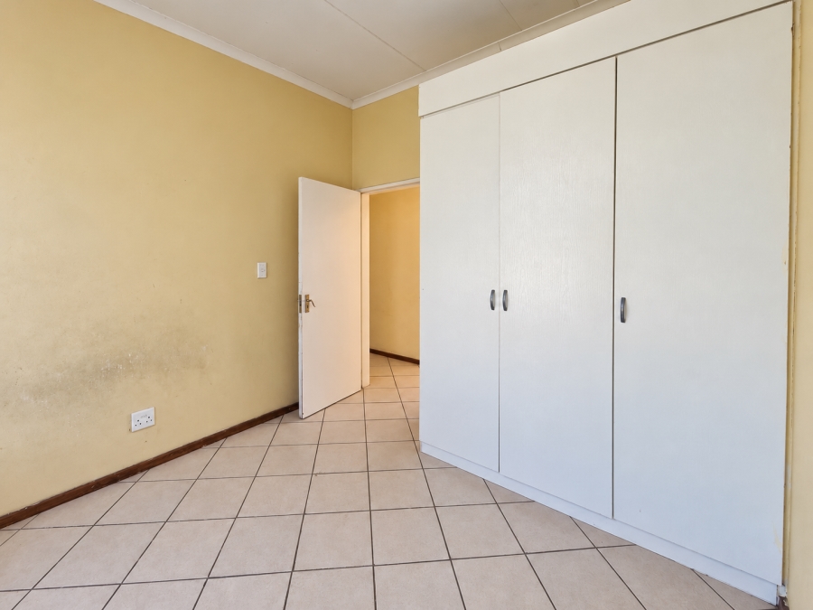 2 Bedroom Property for Sale in Honeydew Gauteng