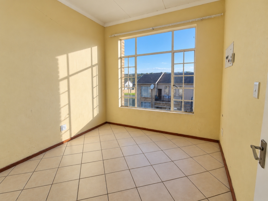 2 Bedroom Property for Sale in Honeydew Gauteng