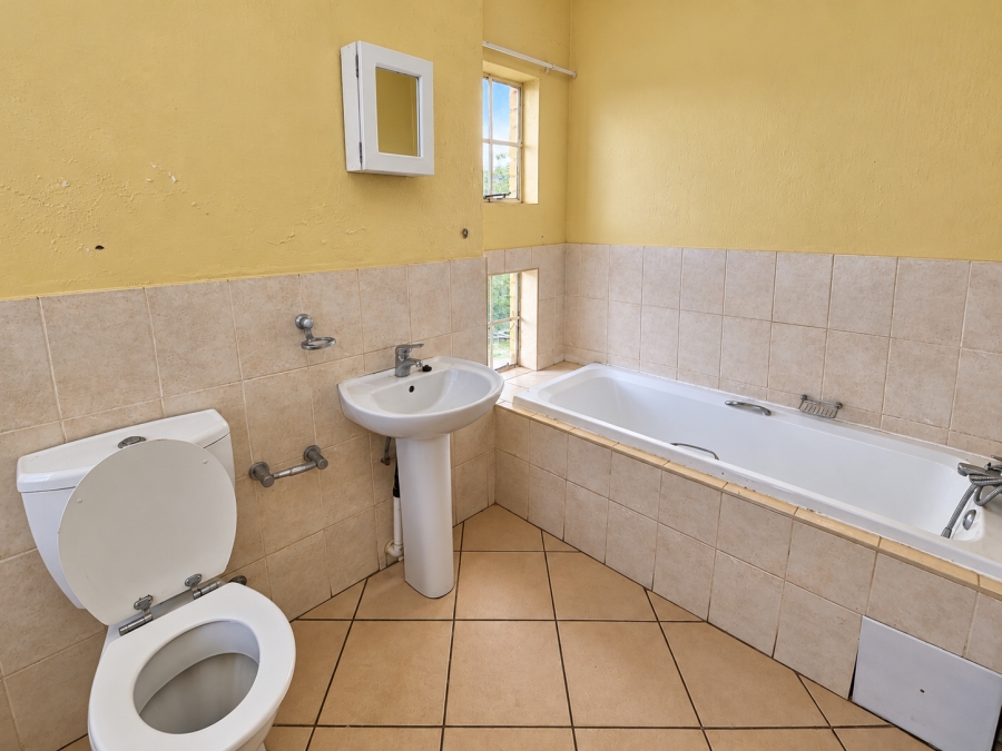 2 Bedroom Property for Sale in Honeydew Gauteng