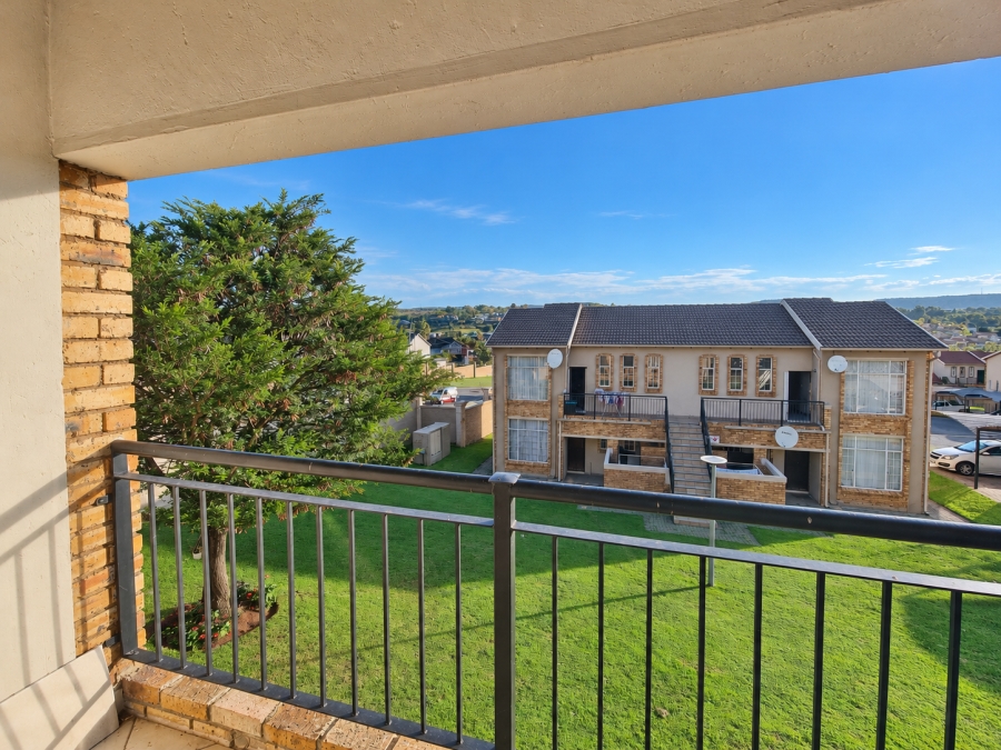 2 Bedroom Property for Sale in Honeydew Gauteng