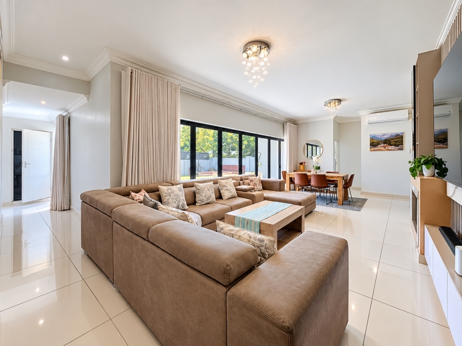 4 Bedroom Property for Sale in Equestria Gauteng
