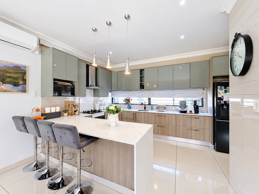 4 Bedroom Property for Sale in Equestria Gauteng