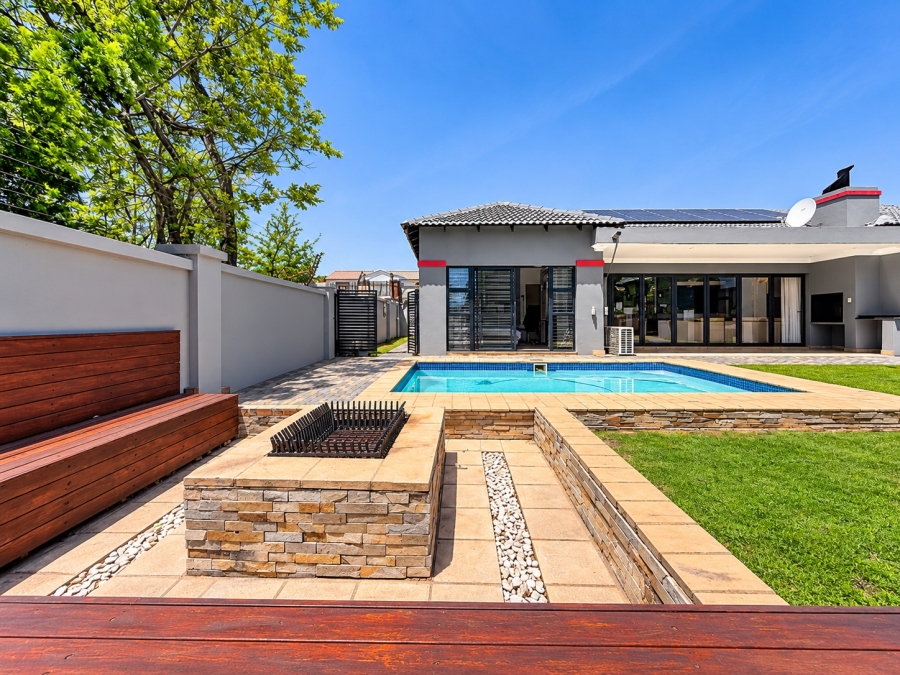 4 Bedroom Property for Sale in Equestria Gauteng