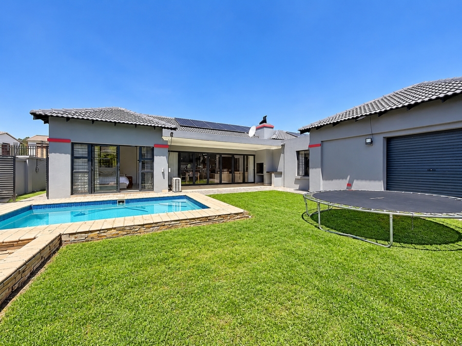 4 Bedroom Property for Sale in Equestria Gauteng