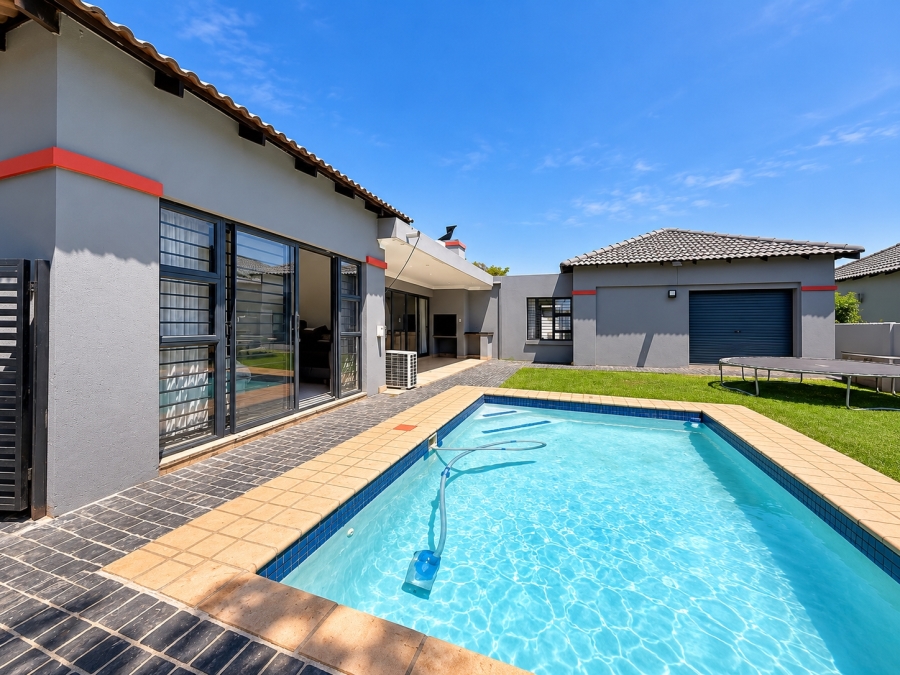 4 Bedroom Property for Sale in Equestria Gauteng