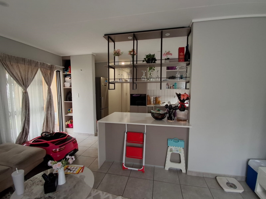 3 Bedroom Property for Sale in Lotus Gardens Gauteng
