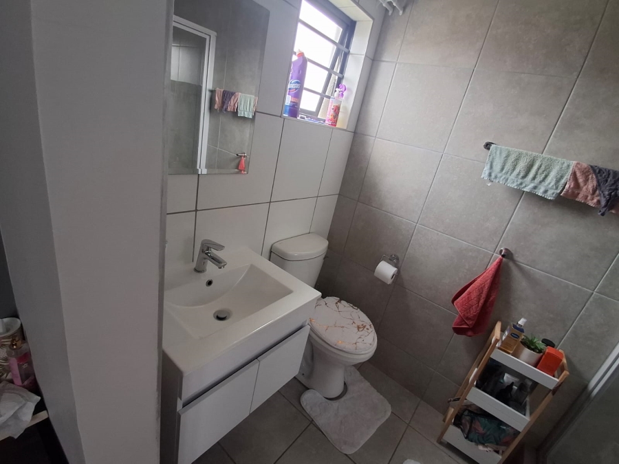 3 Bedroom Property for Sale in Lotus Gardens Gauteng