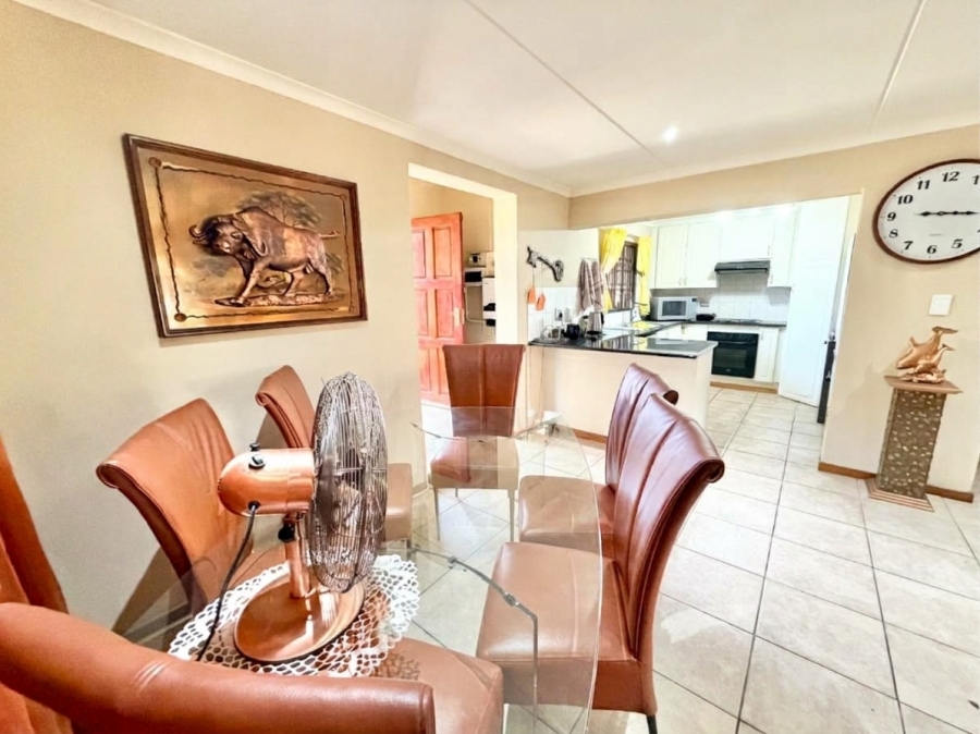 4 Bedroom Property for Sale in Barbeque Downs Gauteng