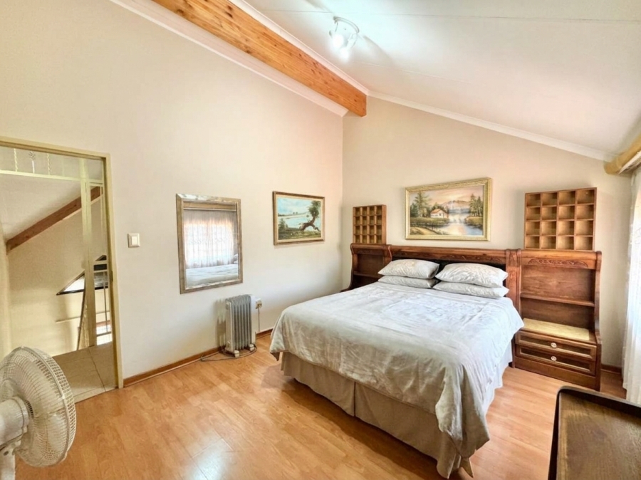 4 Bedroom Property for Sale in Barbeque Downs Gauteng