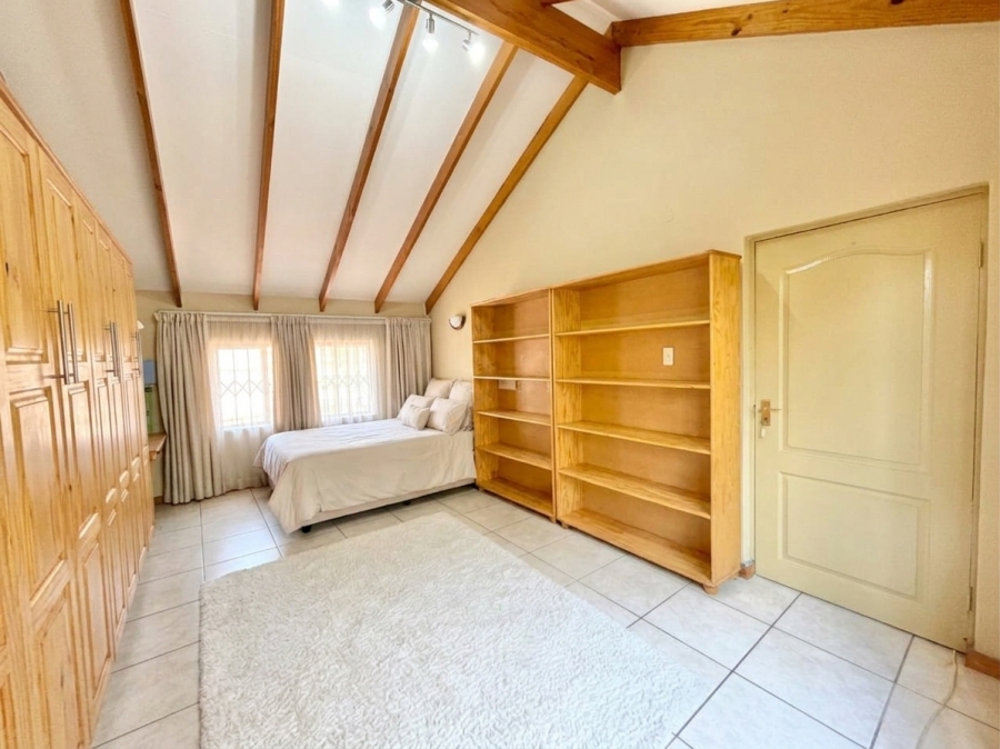 4 Bedroom Property for Sale in Barbeque Downs Gauteng