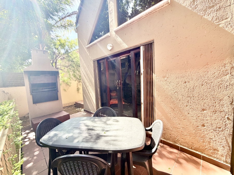4 Bedroom Property for Sale in Barbeque Downs Gauteng