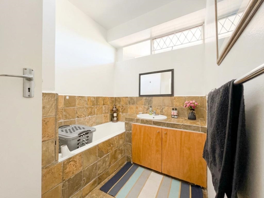 3 Bedroom Property for Sale in Kentview Gauteng