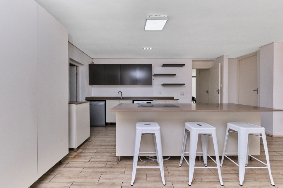 5 Bedroom Property for Sale in Morningside Gauteng
