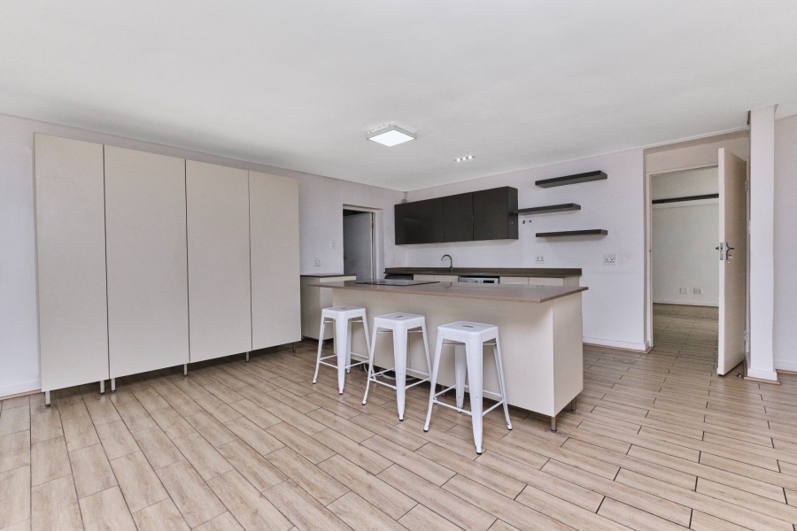 5 Bedroom Property for Sale in Morningside Gauteng