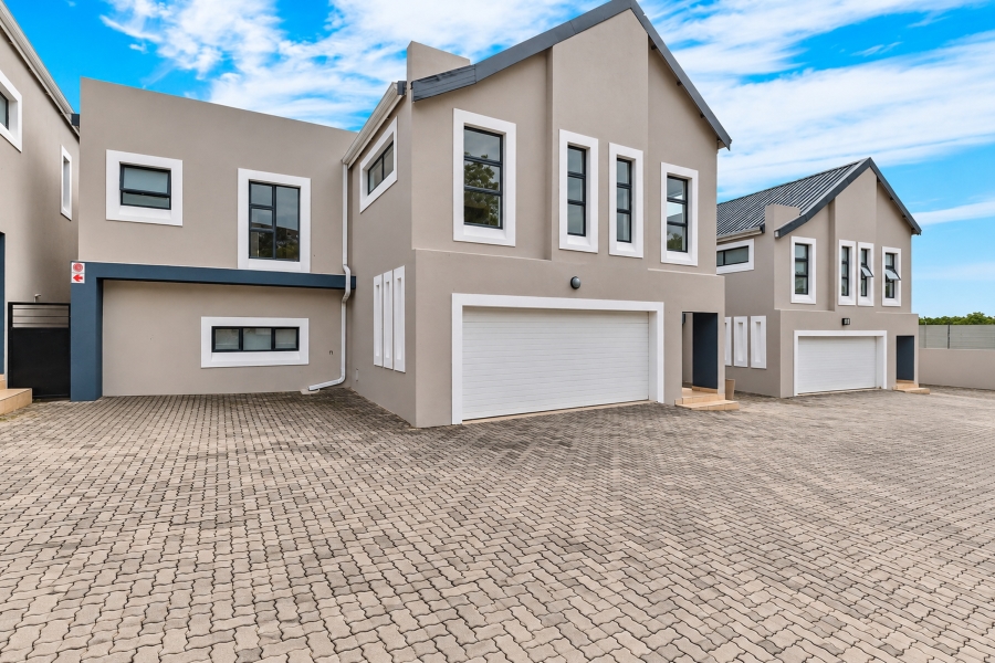5 Bedroom Property for Sale in Morningside Gauteng