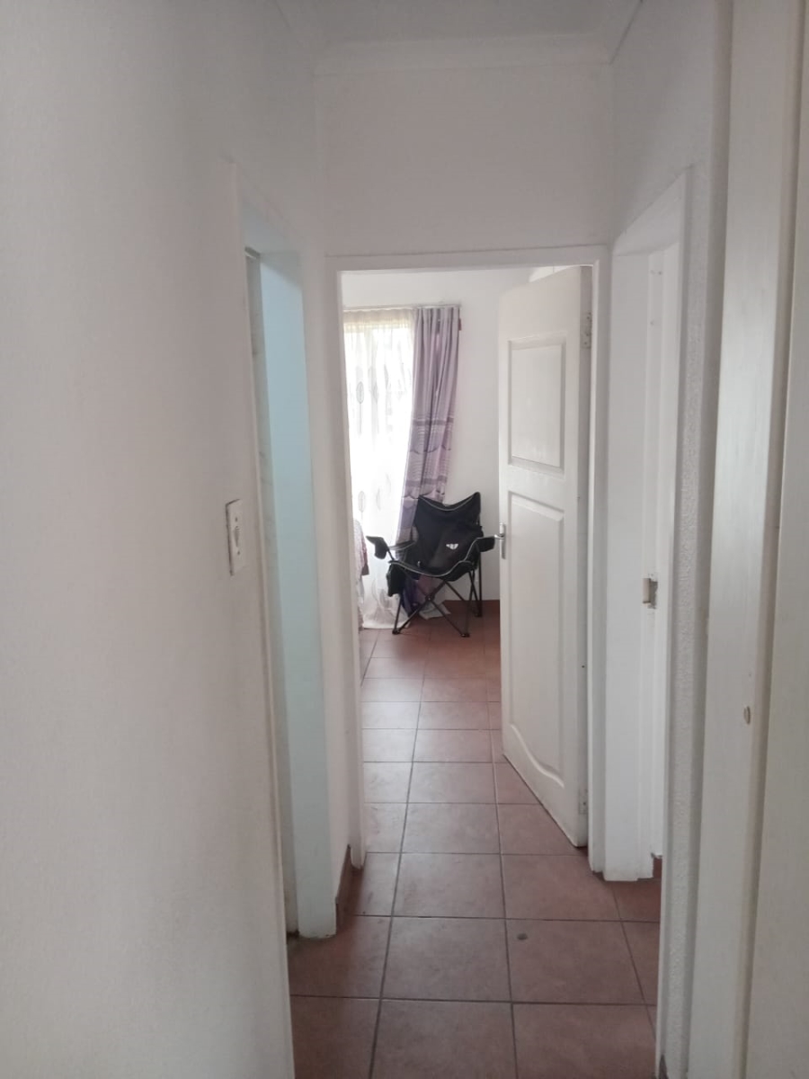 2 Bedroom Property for Sale in Three Rivers Gauteng