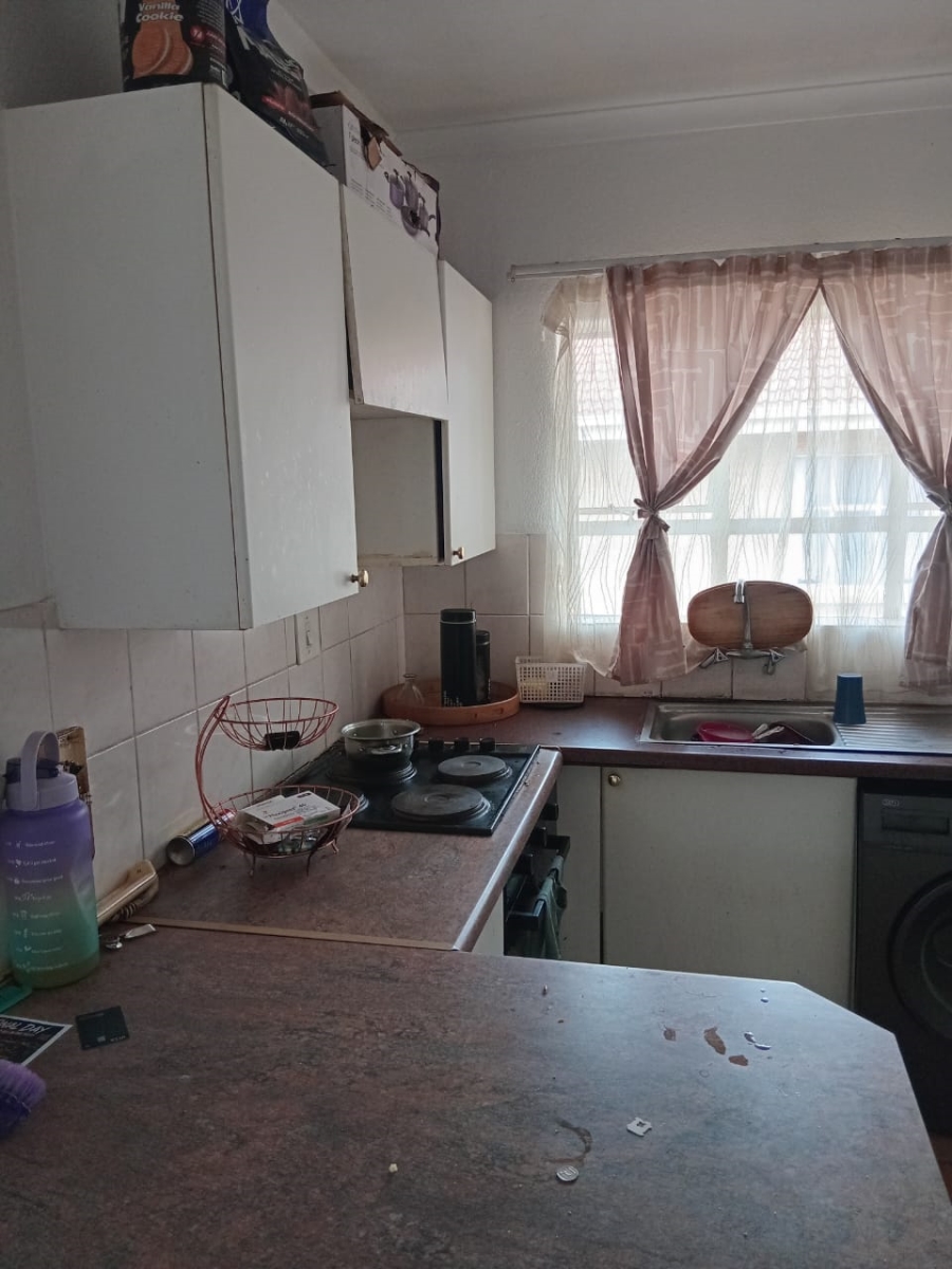 2 Bedroom Property for Sale in Three Rivers Gauteng