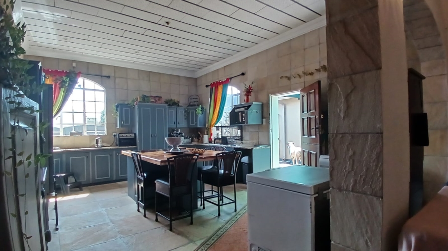 4 Bedroom Property for Sale in Greenhills Gauteng