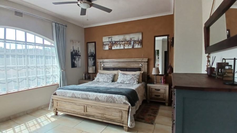 4 Bedroom Property for Sale in Greenhills Gauteng