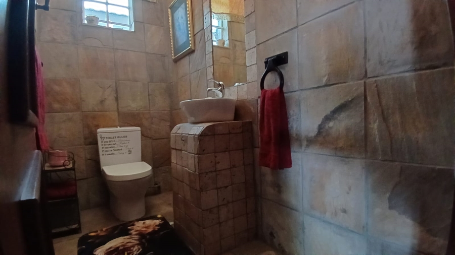 4 Bedroom Property for Sale in Greenhills Gauteng