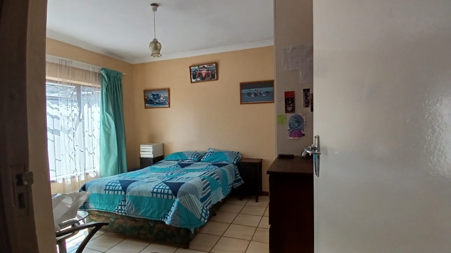 3 Bedroom Property for Sale in Mindalore Gauteng