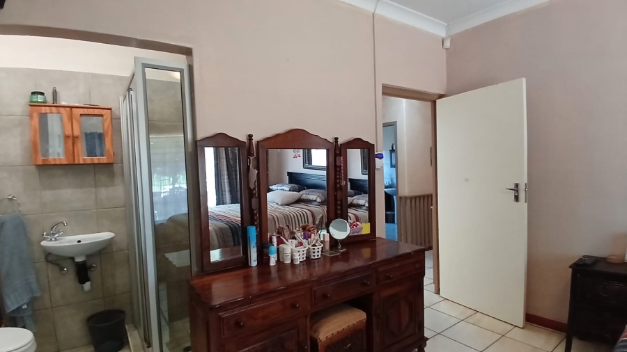 3 Bedroom Property for Sale in Mindalore Gauteng