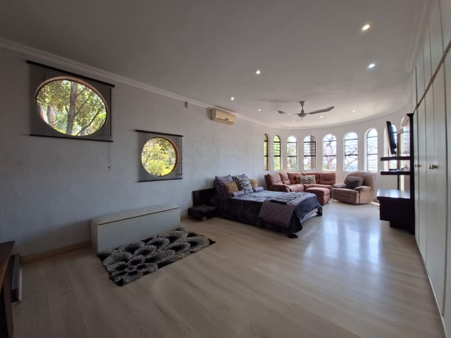 5 Bedroom Property for Sale in Noordheuwel Gauteng