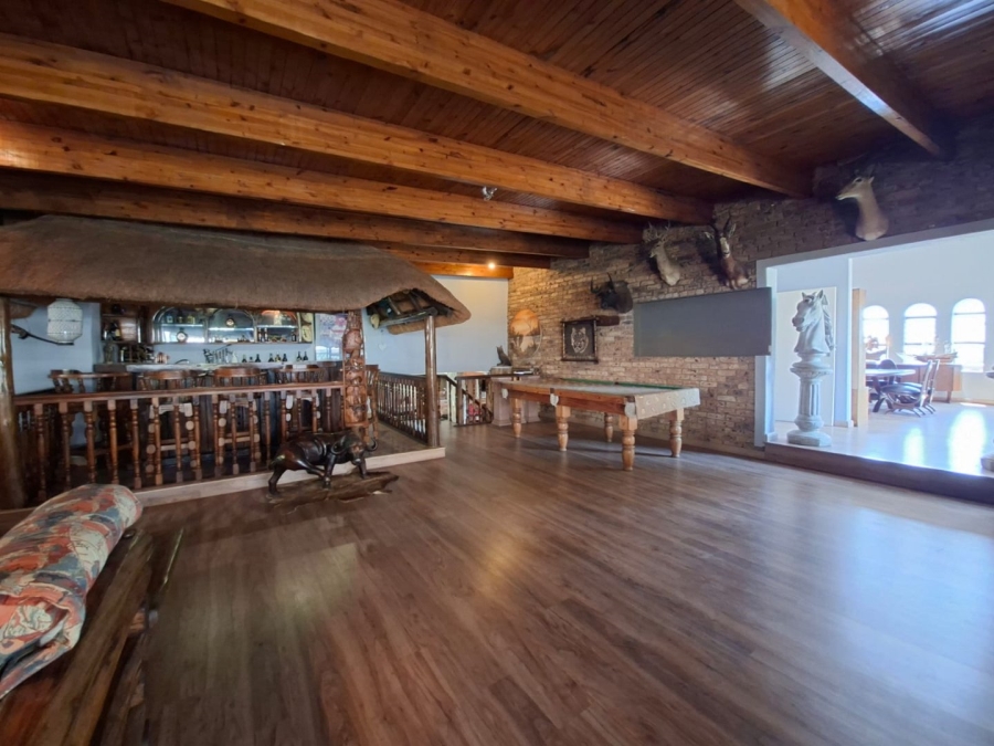 5 Bedroom Property for Sale in Noordheuwel Gauteng